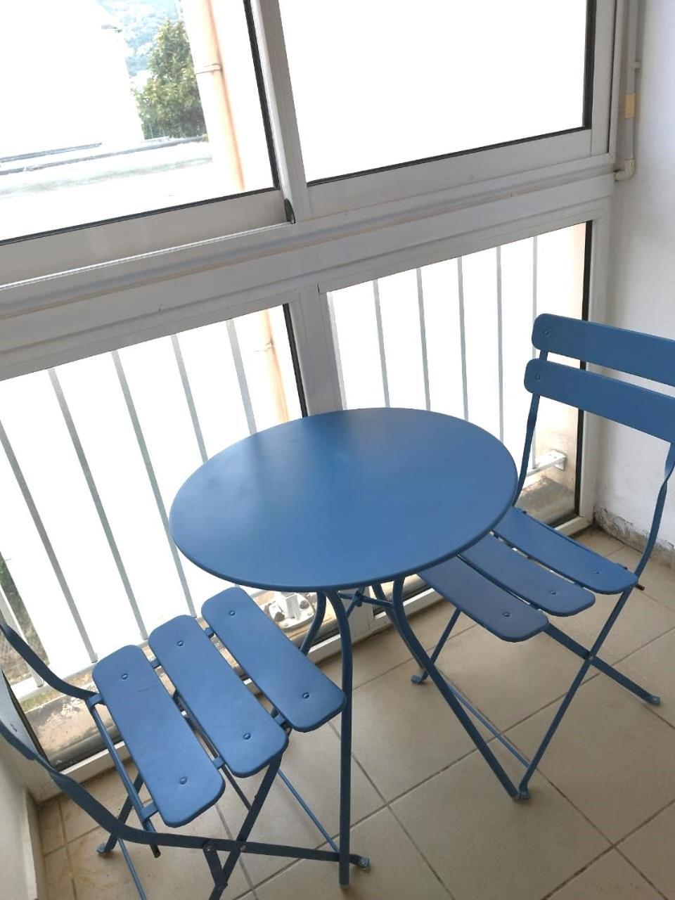 Comme Chez Soi - Studio Tout Equipe - By Sister Home Saint-Denis Exteriér fotografie